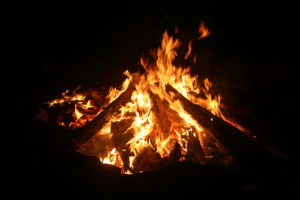 summer-bonfire
